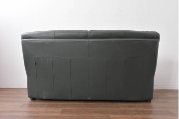 中古　FALIO JAPAN取扱い　ASE社　本革　ゆったりくつろげる2人掛けソファ　定価約29万円　(R-087250)