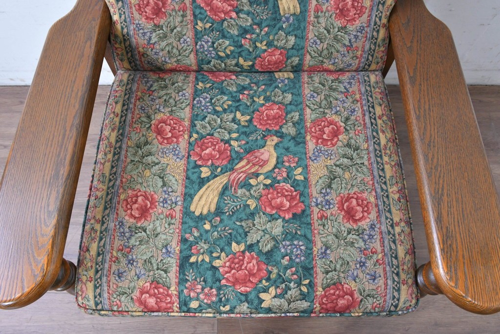 中古　カントリーハウス　Brugge(ブルージュ)　優雅な花鳥柄の一人掛けソファ　定価約19万円　(R-087255)