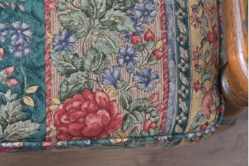 中古　カントリーハウス　Brugge(ブルージュ)　優雅な花鳥柄の一人掛けソファ　定価約19万円　(R-087255)