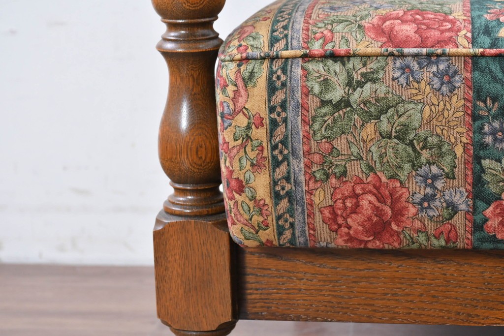 中古　カントリーハウス　Brugge(ブルージュ)　優雅な花鳥柄の一人掛けソファ　定価約19万円　(R-087255)