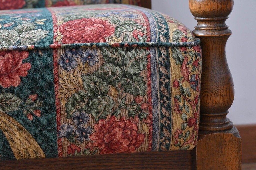中古　三越家具　COUNTRY HOUSE(カントリーハウス)　Brugge(ブルージュ)　優雅な花鳥柄の一人掛けソファ　定価約19万円　(R-087255)