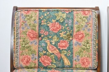 中古　カントリーハウス　Brugge(ブルージュ)　華やかな花鳥柄のラウンジチェア4脚　セット定価約41万円　(R-087256)