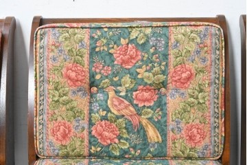 中古　カントリーハウス　Brugge(ブルージュ)　華やかな花鳥柄のラウンジチェア4脚　セット定価約41万円　(R-087256)