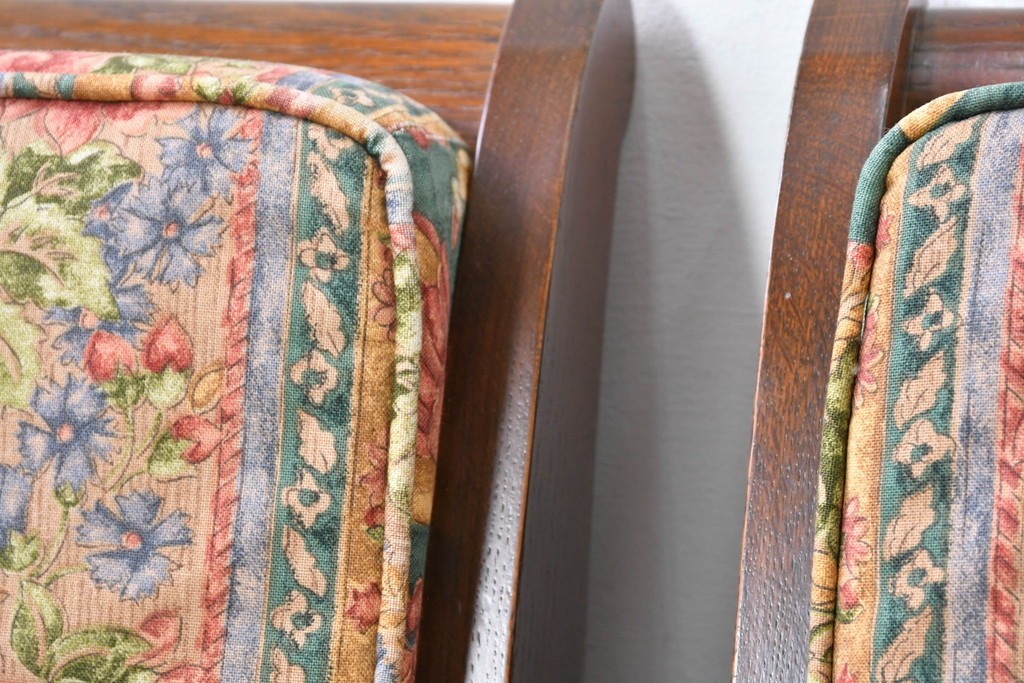 中古　カントリーハウス　Brugge(ブルージュ)　華やかな花鳥柄のラウンジチェア4脚　セット定価約41万円　(R-087256)