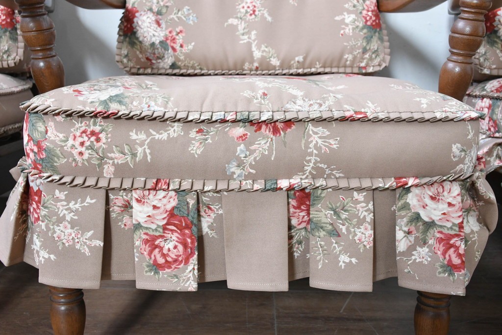 中古　美品　飛騨産業　キツツキ　穂高シリーズ　花柄とフリルが華やかな1人掛けソファ5脚セット　定価(5脚合計)約65万円　(R-087258)