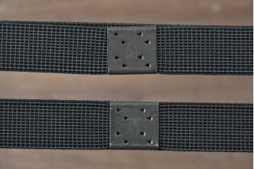 中古　リプロダクト品　Le Corbusier(ル・コルビュジエ)デザイン　LC4　本革　洗練されたフォルムのシェーズロング　(R-087260)