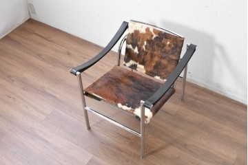 中古　Cassina(カッシーナ)　ル・コルビュジエ(Le Corbusier)　ピエール・ジャンヌレ(Pierre Jeanneret)　シャルロット・ペリアン(Charlotte Perriand)　LC1　スリングチェア　現行定価約78万円　(R-087261)