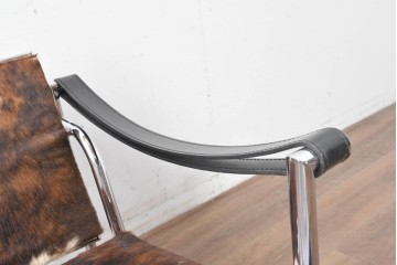 中古　Cassina(カッシーナ)　ル・コルビュジエ(Le Corbusier)　ピエール・ジャンヌレ(Pierre Jeanneret)　シャルロット・ペリアン(Charlotte Perriand)　LC1　スリングチェア　現行定価約78万円　(R-087261)