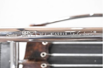 中古　Cassina(カッシーナ)　ル・コルビュジエ(Le Corbusier)　ピエール・ジャンヌレ(Pierre Jeanneret)　シャルロット・ペリアン(Charlotte Perriand)　LC1　スリングチェア　現行定価約78万円　(R-087261)