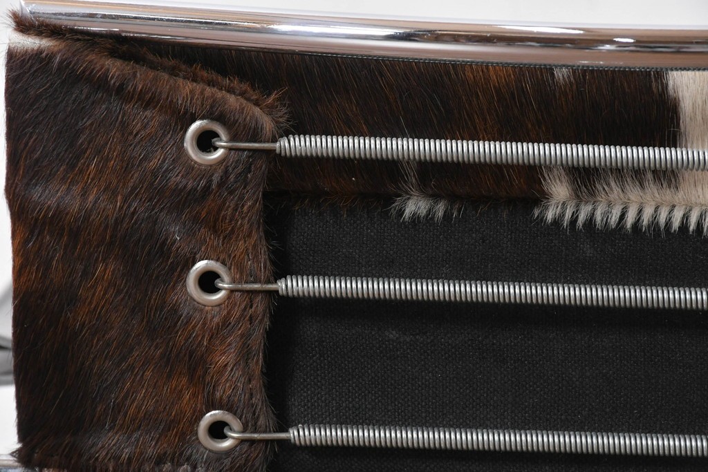 中古　Cassina(カッシーナ)　ル・コルビュジエ(Le Corbusier)　ピエール・ジャンヌレ(Pierre Jeanneret)　シャルロット・ペリアン(Charlotte Perriand)　LC1　スリングチェア　現行定価約78万円　(R-087262)