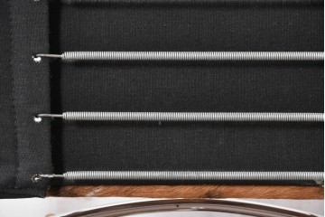 中古　Cassina(カッシーナ)　ル・コルビュジエ(Le Corbusier)　ピエール・ジャンヌレ(Pierre Jeanneret)　シャルロット・ペリアン(Charlotte Perriand)　LC1　スリングチェア　現行定価約78万円　(R-087262)