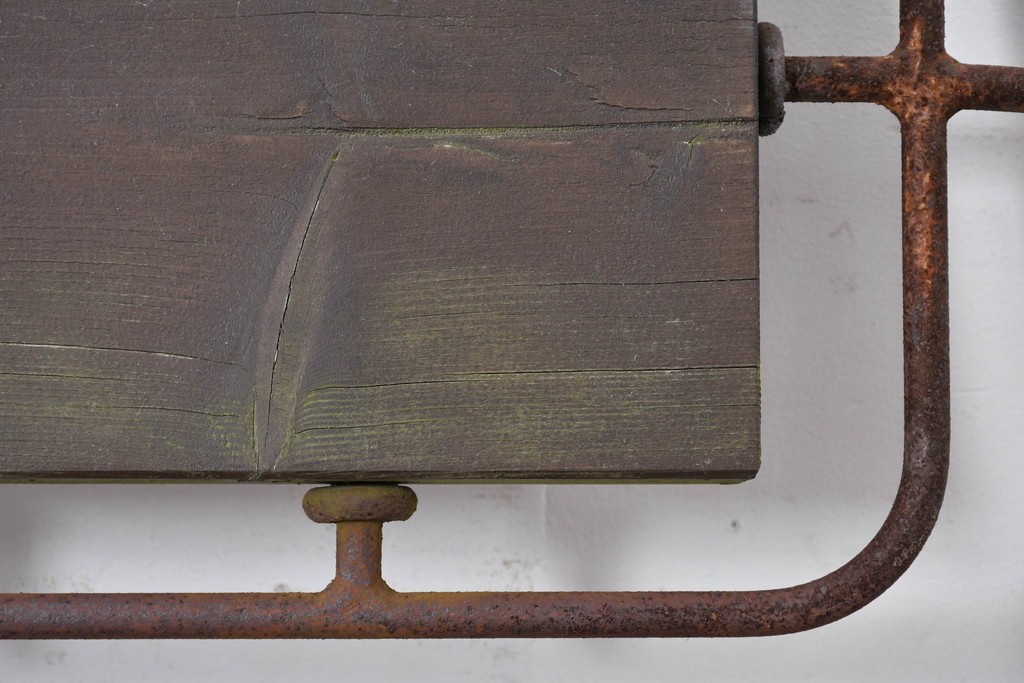 【簡易リペア限定品】ヨーロッパヴィンテージ　リング装飾が目を惹くアイアンベンチ　(R-087264)