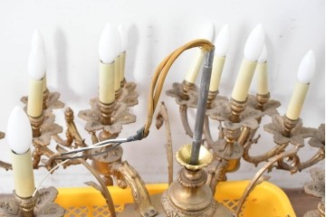 ヴィンテージ　YAMAGIWA(ヤマギワ)取り扱い　クラシックなキャンドルスタイル　圧巻の36灯シャンデリア　当時定価約200万円　(R-087265)