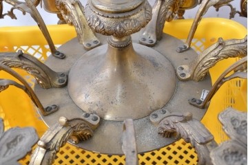 ヴィンテージ　YAMAGIWA(ヤマギワ)取り扱い　クラシックなキャンドルスタイル　圧巻の36灯シャンデリア　当時定価約200万円　(R-087265)