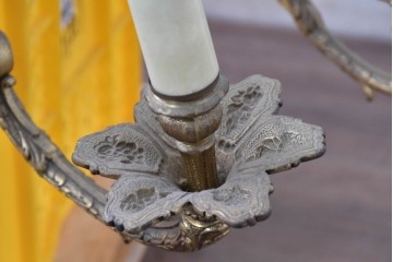 ヴィンテージ　YAMAGIWA(ヤマギワ)取り扱い　クラシックなキャンドルスタイル　圧巻の36灯シャンデリア　当時定価約200万円　(R-087265)