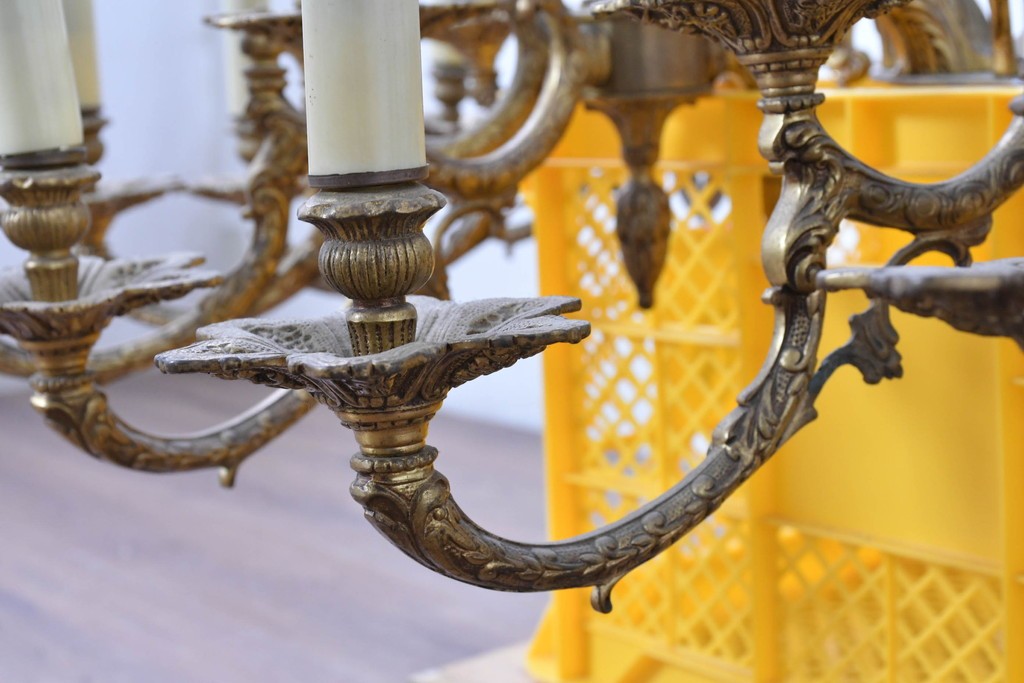 ヴィンテージ　YAMAGIWA(ヤマギワ)取り扱い　クラシックなキャンドルスタイル　圧巻の36灯シャンデリア　当時定価約200万円　(R-087265)