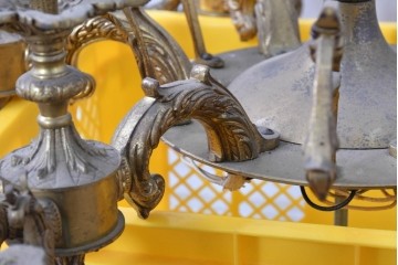 ヴィンテージ　YAMAGIWA(ヤマギワ)取り扱い　クラシックなキャンドルスタイル　圧巻の36灯シャンデリア　当時定価約200万円　(R-087265)