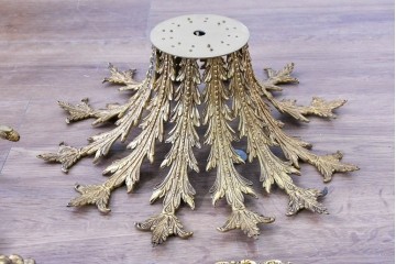 ヴィンテージ　YAMAGIWA(ヤマギワ)取り扱い　クラシックなキャンドルスタイル　圧巻の36灯シャンデリア　当時定価約200万円　(R-087265)