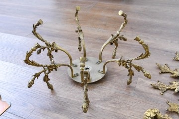 ヴィンテージ　YAMAGIWA(ヤマギワ)取り扱い　クラシックなキャンドルスタイル　圧巻の36灯シャンデリア　当時定価約200万円　(R-087265)