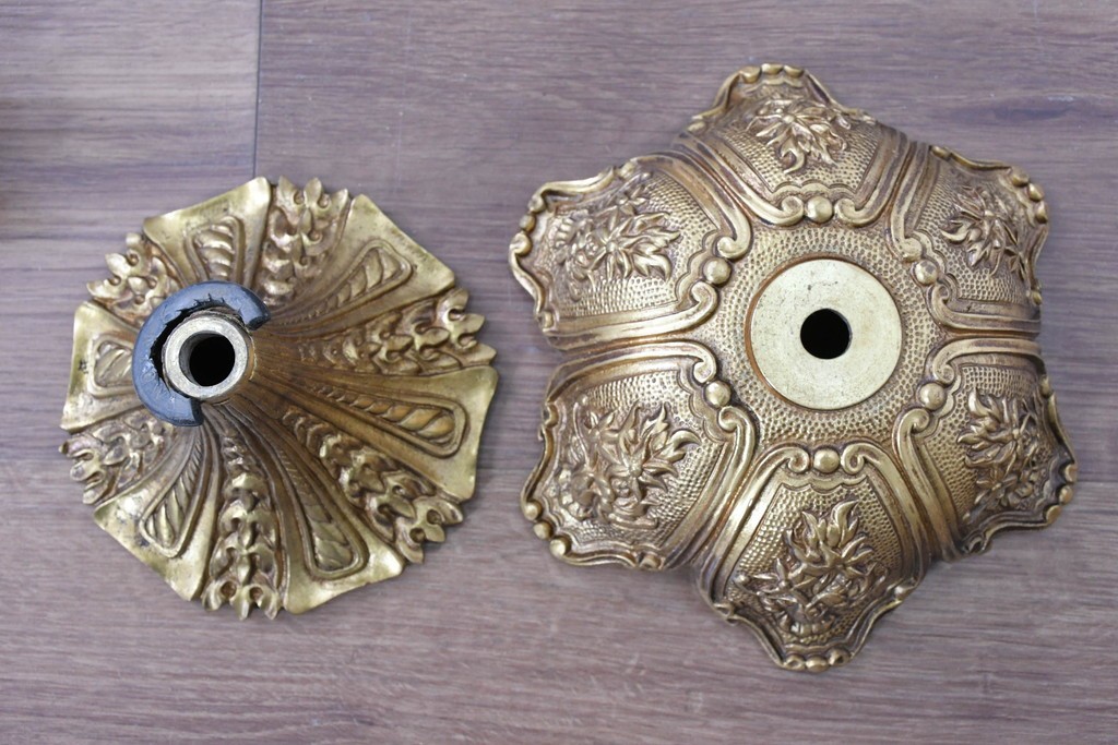 ヴィンテージ　YAMAGIWA(ヤマギワ)取り扱い　クラシックなキャンドルスタイル　圧巻の36灯シャンデリア　当時定価約200万円　(R-087265)