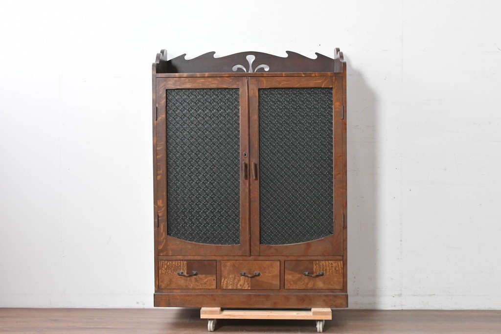 和製アンティーク　引き出しのパーケットリーがお洒落な色ガラス入り本箱　(R-087268)