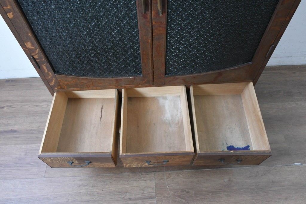 和製アンティーク　引き出しのパーケットリーがお洒落な色ガラス入り本箱　(R-087268)