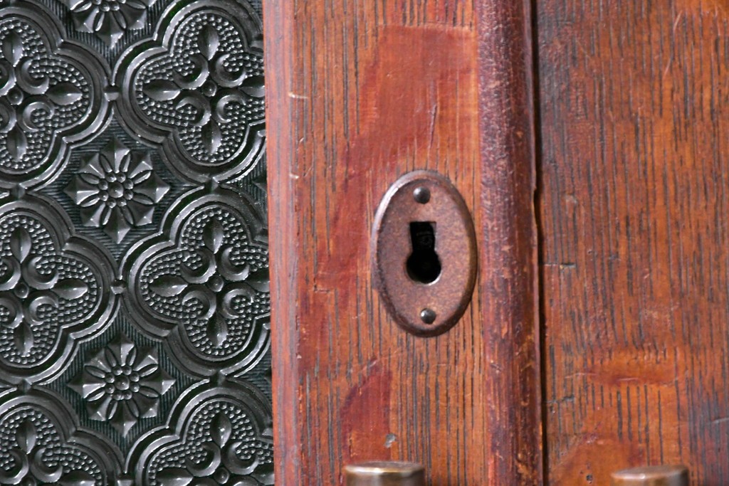 和製アンティーク　引き出しのパーケットリーがお洒落な色ガラス入り本箱　(R-087268)