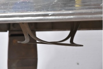 中古　美品　高級輸入品　バロック調の装飾が優雅なローストビーフワゴン　定価約130万円　(R-087269)