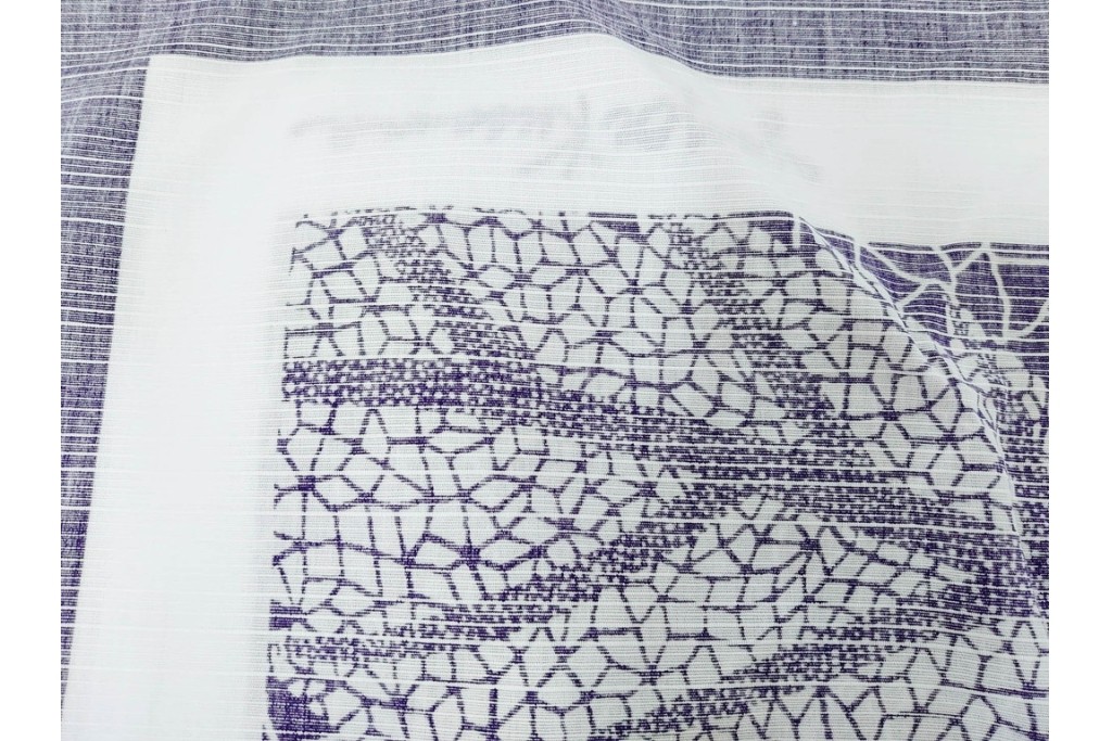 未使用　草間彌生　オリジナル作品　「ぶどう」　深みのある紫色が上品な大判風呂敷　外箱付き　(R-087271)