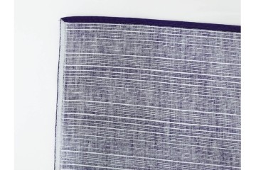 未使用　草間彌生　オリジナル作品　「ぶどう」　深みのある紫色が上品な大判風呂敷　外箱付き　(R-087271)