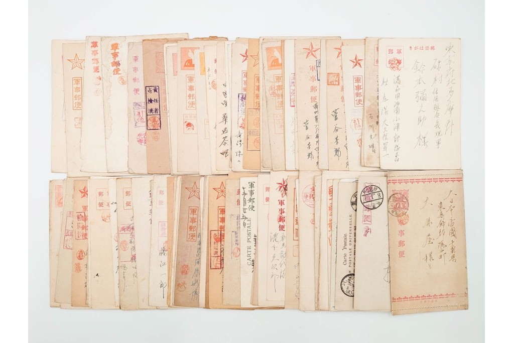 軍事郵便　中国(満州・新京)派遣　家族や知人に宛てたエンタイア79点セット　(R-087281)