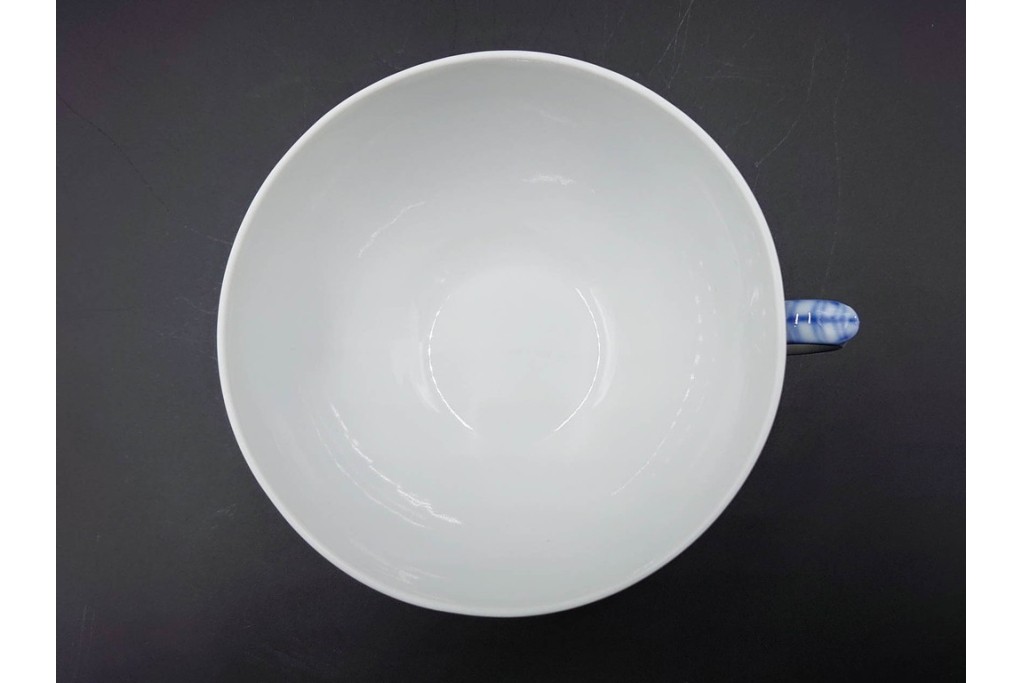 デンマーク製　ROYAL COPENHAGEN(ロイヤルコペンハーゲン)　プリンセス(1客)　ブルーフラワー(2客)　上品なティーカップ&ソーサー3客セット　(R-087289)