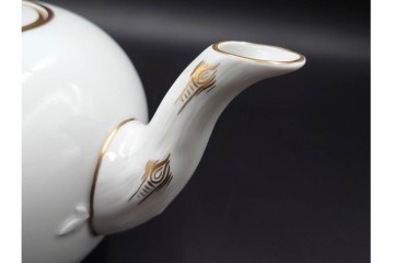ドイツ製　Meissen(マイセン)　ベーシックフラワー　気品漂う二つ花がデザインされたティーポット　(R-087290)