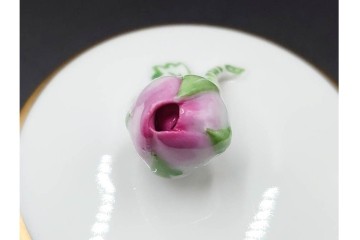 ドイツ製　Meissen(マイセン)　ベーシックフラワー　気品漂う二つ花がデザインされたティーポット　(R-087290)