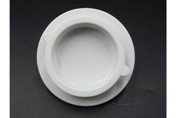 ドイツ製　Meissen(マイセン)　ベーシックフラワー　気品漂う二つ花がデザインされたティーポット　(R-087290)