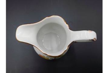 ドイツ製　Meissen(マイセン)　ベーシックフラワー　二つ花のデザインが上品なシュガーポット・クリーマーのセット　(R-087291)