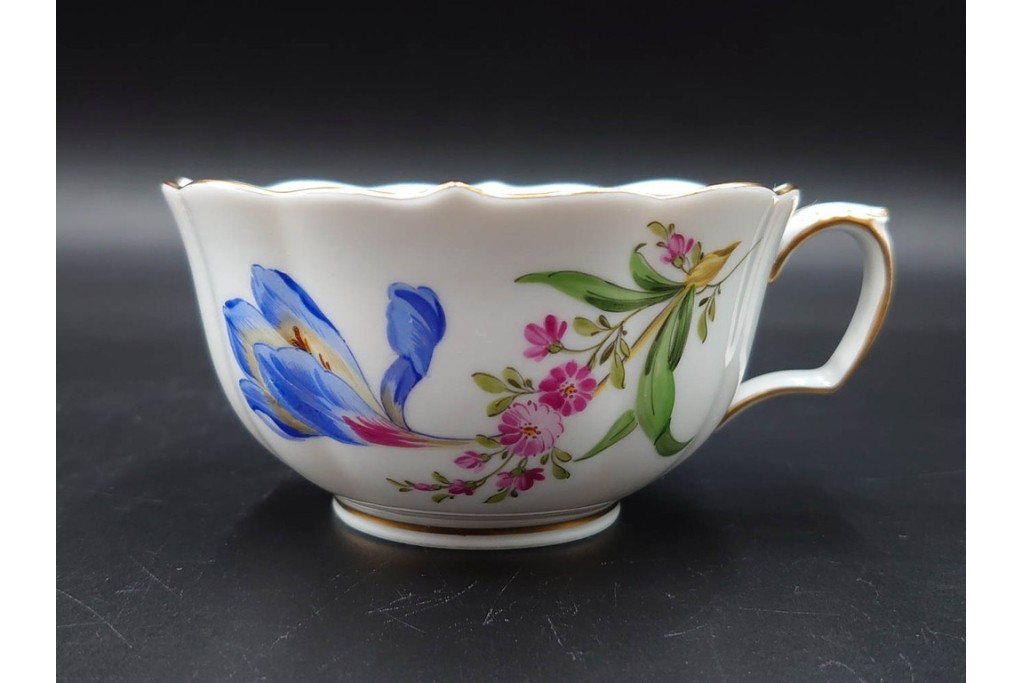 ドイツ製　Meissen(マイセン)　ベーシックフラワー　二つ花デザイン　気品漂うトリオ2客セット　(R-087292)