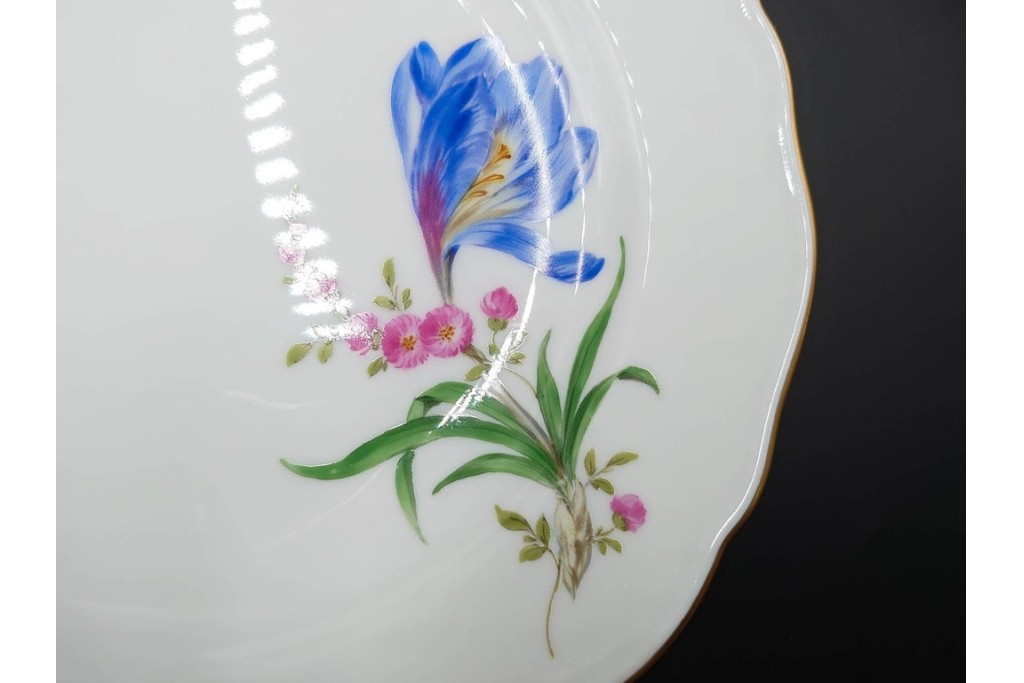 ドイツ製　Meissen(マイセン)　ベーシックフラワー　二つ花デザイン　気品漂うトリオ2客セット　(R-087292)