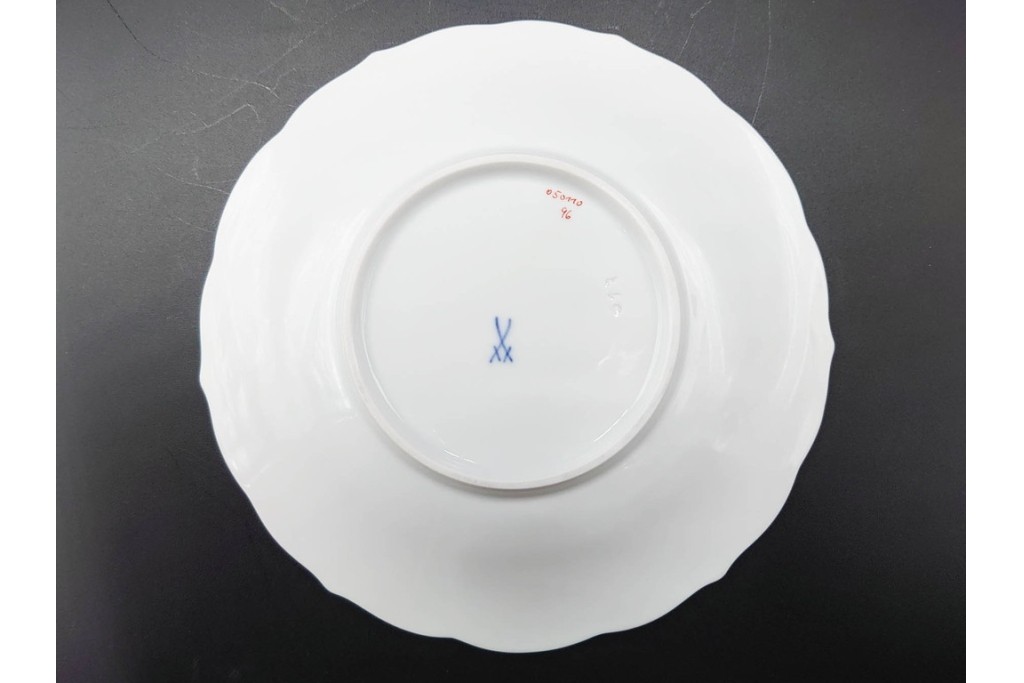 ドイツ製　Meissen(マイセン)　ベーシックフラワー　二つ花デザイン　気品漂うトリオ2客セット　(R-087292)