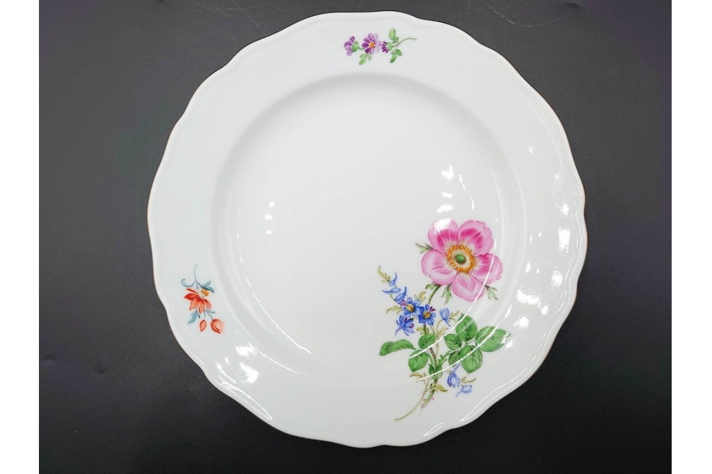 ドイツ製　Meissen(マイセン)　ベーシックフラワー　二つ花デザイン　気品漂うトリオ2客セット　(R-087292)