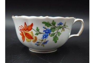 ドイツ製　Meissen(マイセン)　ベーシックフラワー　二つ花デザイン　気品漂うトリオ2客セット　(R-087293)