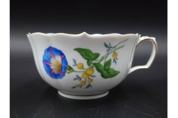 ドイツ製　Meissen(マイセン)　ベーシックフラワー　二つ花デザイン　気品漂うトリオ2客セット　(R-087293)