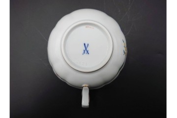 ドイツ製　Meissen(マイセン)　ベーシックフラワー　二つ花デザイン　気品漂うトリオ2客セット　(R-087293)