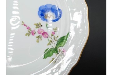 ドイツ製　Meissen(マイセン)　ベーシックフラワー　二つ花デザイン　気品漂うトリオ2客セット　(R-087293)