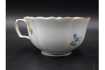 ドイツ製　Meissen(マイセン)　ベーシックフラワー　二つ花デザイン　気品漂うトリオ2客セット　(R-087294)