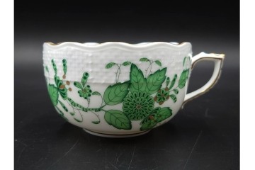 ハンガリー製　HEREND(ヘレンド)　ティーカップ&ソーサー(インドの華)・オーバルディッシュ(アポニー・グリーン)のセット　定価(2点合計)約9万4千円　(R-087295)