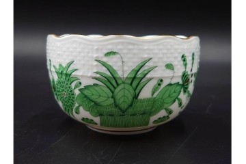 ハンガリー製　HEREND(ヘレンド)　ティーカップ&ソーサー(インドの華)・オーバルディッシュ(アポニー・グリーン)のセット　定価(2点合計)約9万4千円　(R-087295)