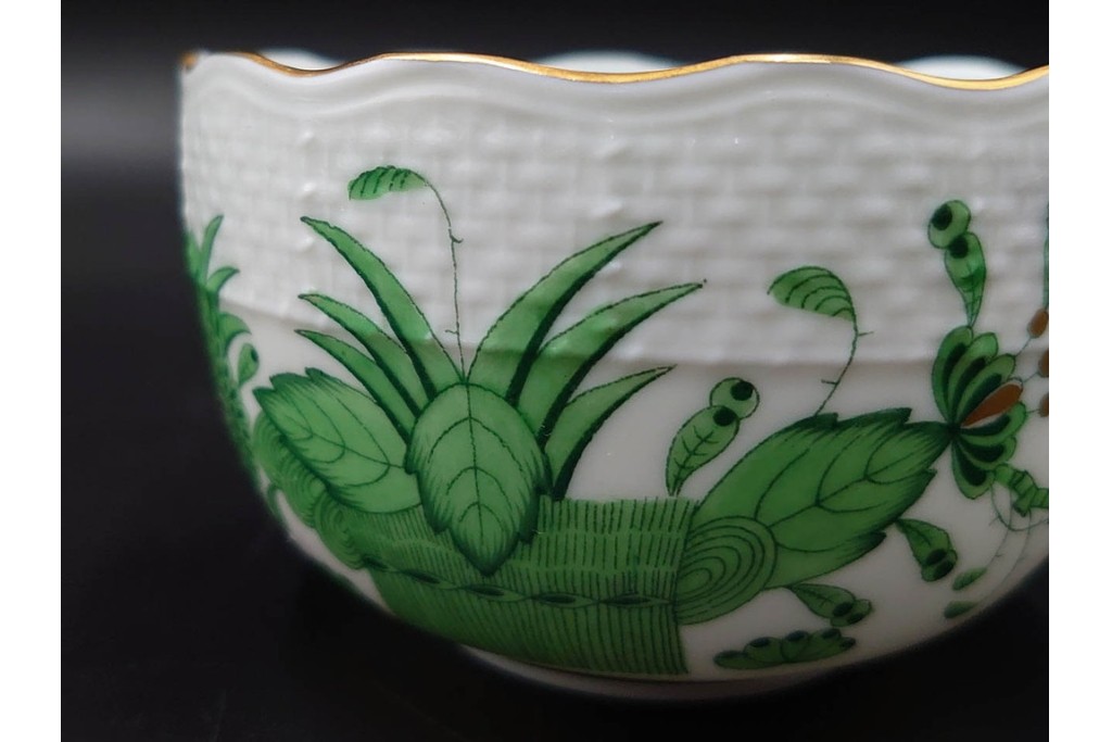 ハンガリー製　HEREND(ヘレンド)　ティーカップ&ソーサー(インドの華)・オーバルディッシュ(アポニー・グリーン)のセット　定価(2点合計)約9万4千円　(R-087295)