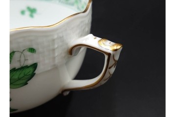 ハンガリー製　HEREND(ヘレンド)　ティーカップ&ソーサー(インドの華)・オーバルディッシュ(アポニー・グリーン)のセット　定価(2点合計)約9万4千円　(R-087295)