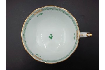 ハンガリー製　HEREND(ヘレンド)　ティーカップ&ソーサー(インドの華)・オーバルディッシュ(アポニー・グリーン)のセット　定価(2点合計)約9万4千円　(R-087295)